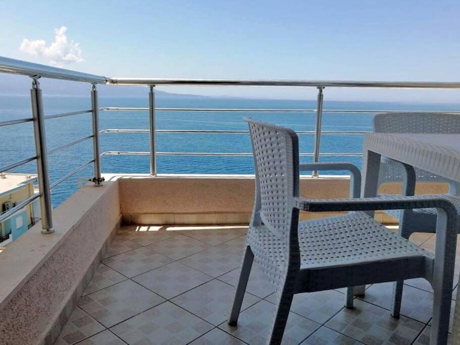 Bilal Golemi Sea View Apartment Саранде Екстериор снимка
