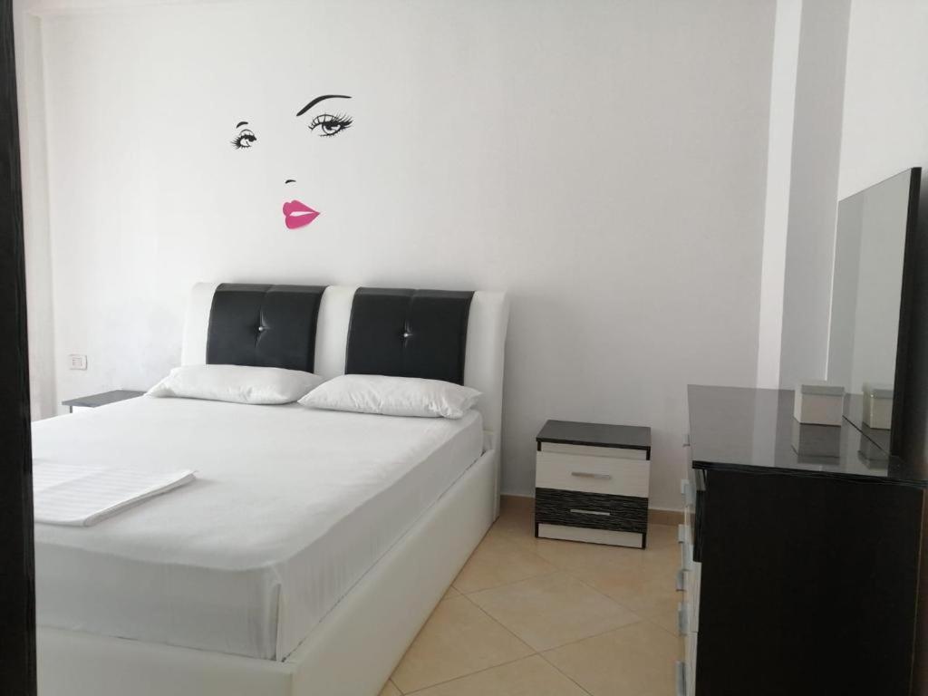 Bilal Golemi Sea View Apartment Саранде Екстериор снимка